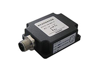 采用傾角傳感器測試平衡系統(tǒng)的設計