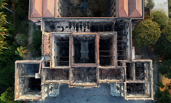 1555472903826045816.jpg 被火災徹底摧毀后的巴西國家博物館.jpg